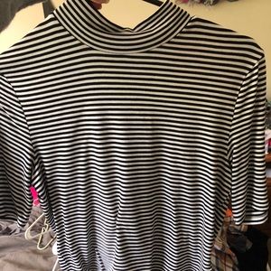 Express women’s medium top